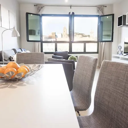 Apartment Center Flat Holidays Atarazanas Market *